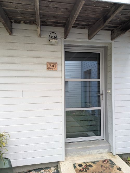 Plaque de porte en bois