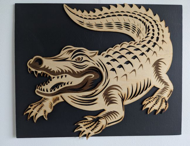 Crocodile sculpté